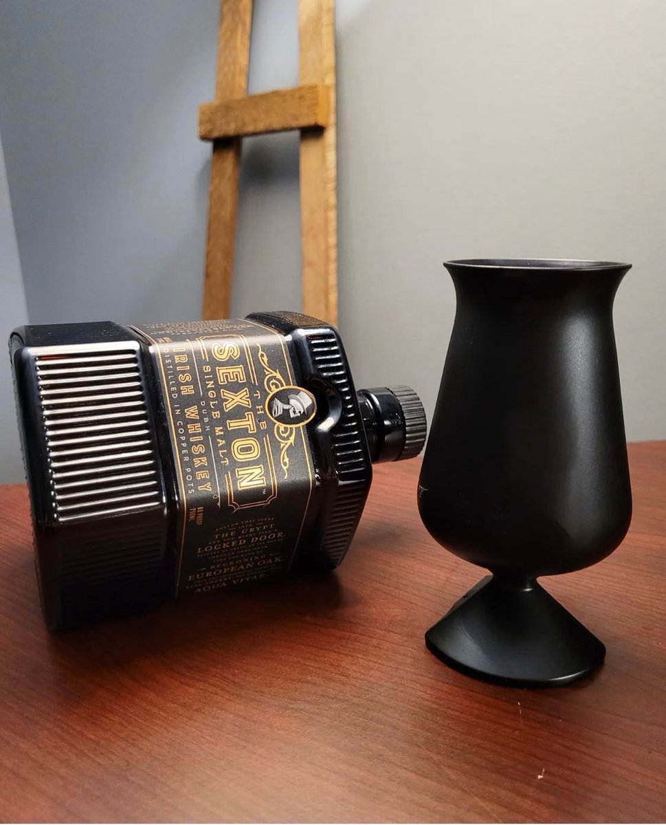 It’s the last #tuaththursday of September, whats in your glass?