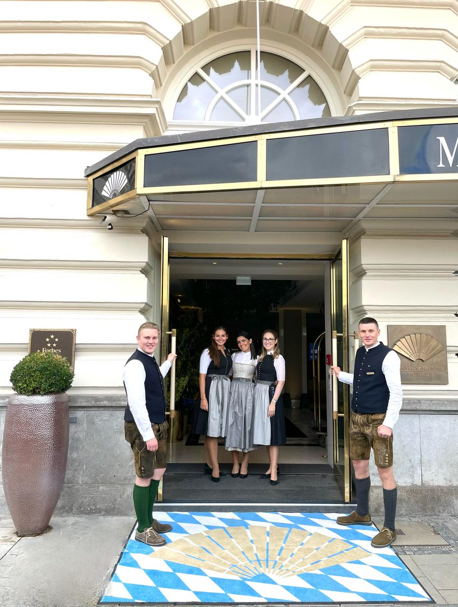 Our Front Office Team at Mandarin Oriental, Munich is excited to welcome you for the last Oktoberfest Weekend with us here in Munich. 🥨🍻🎡