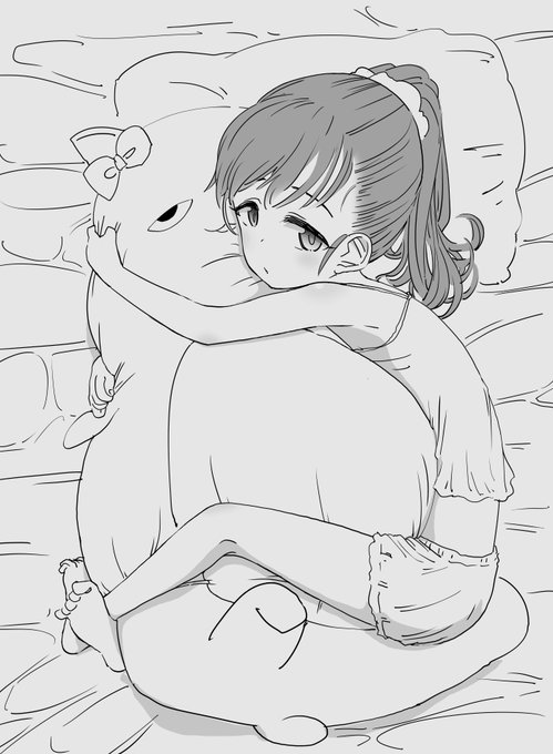 ぬいぐるみ抱っこ福山舞ちゃん… 