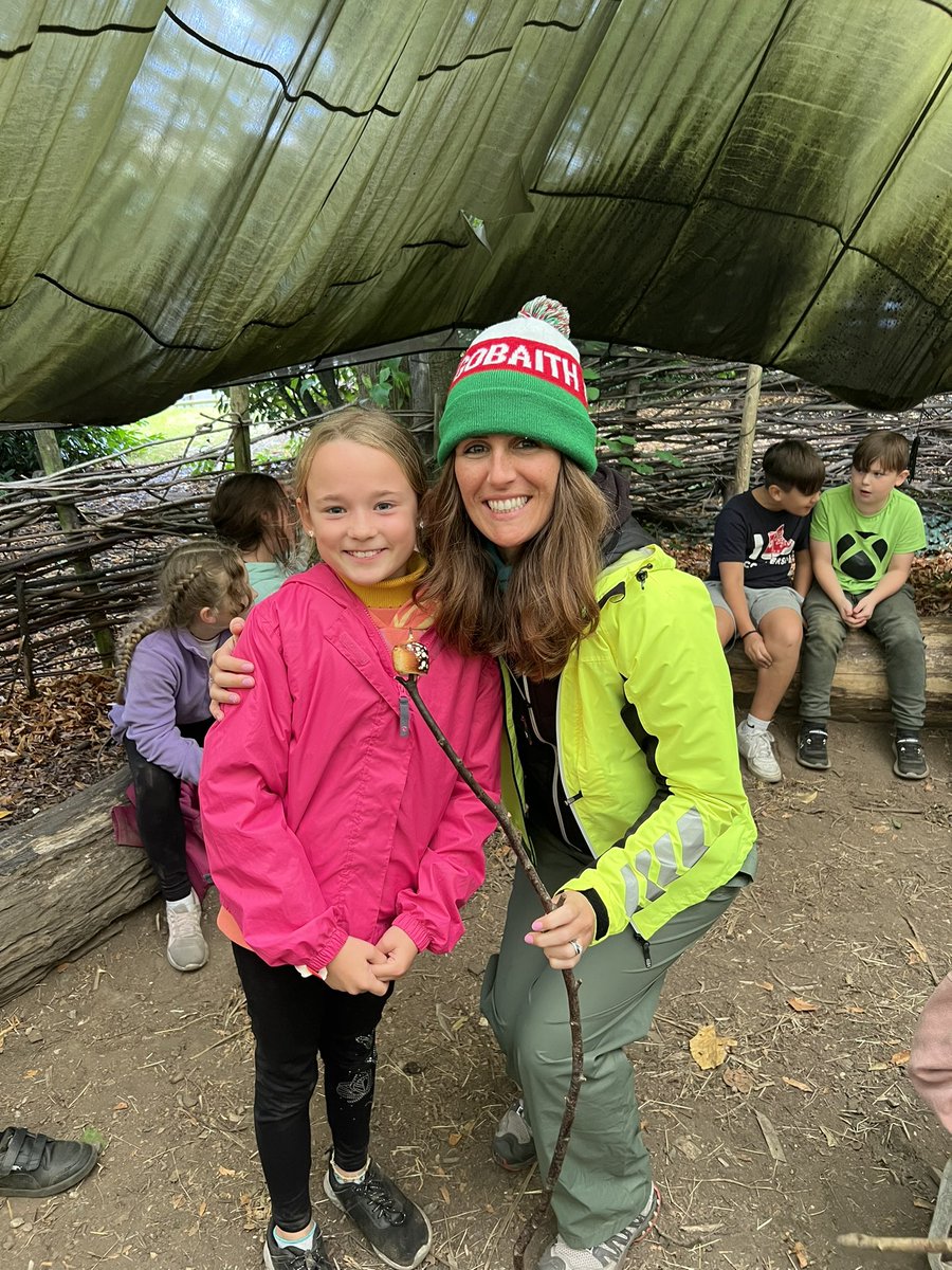 Mr D Terfel tweet media