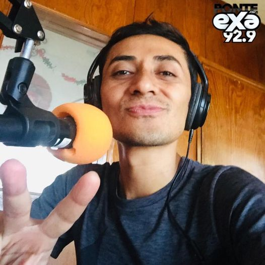 fercazoficial's tweet photo. Bueeenooos diaaas ✌🏾😎 ☀️ ya está al #Aire la buena vibra de @ferenexa 🙌🏾 
¿Qué rolita te ponemos en el #Ferchow?
📻 https://t.co/m1byrLnC0O https://t.co/2IAWbn6UWw