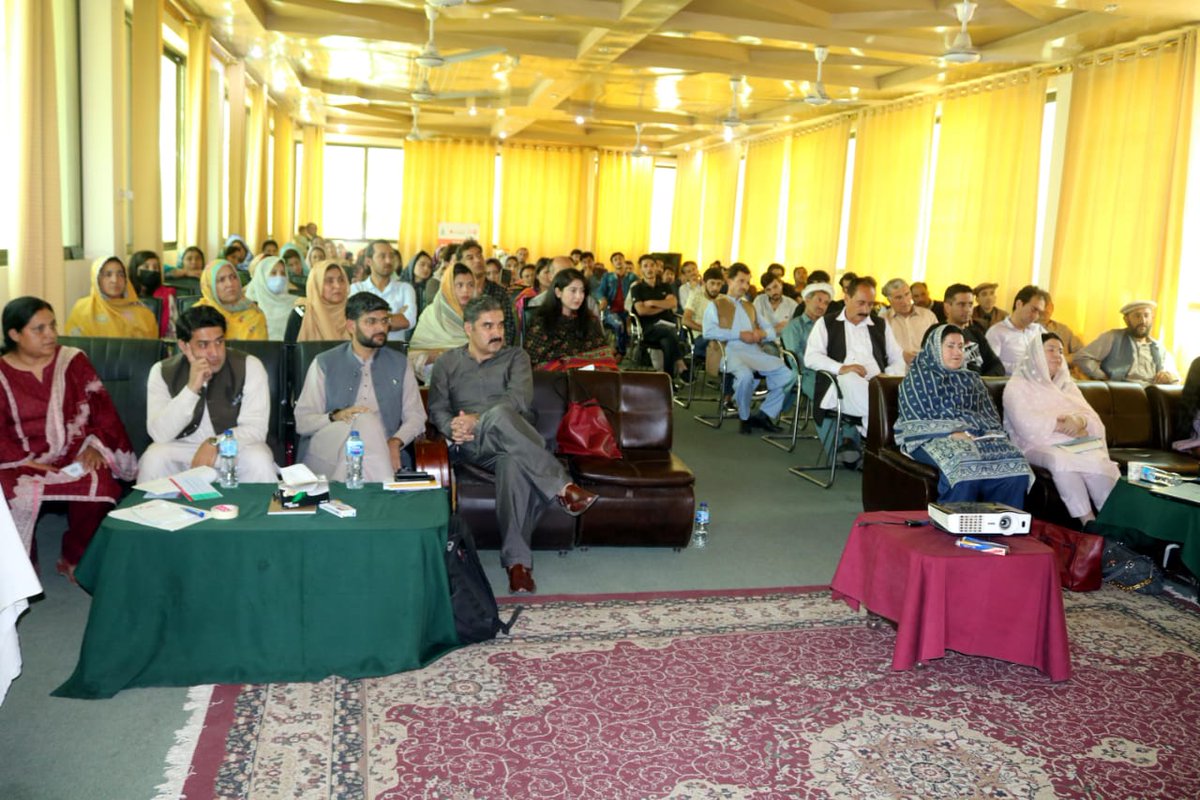 GhizerDc's tweet photo. Creating HOPE through Actions
A seminar in connection with World Suicide Prevention Day was held at Ghakuch by AKRSP in coordination with Ghizer Administration. Psychiatrist Dr Farzana Niat gave detailed insight of the issue to the participants.
@csgbpk @HomeDeptGB @TaeyibKhan https://t.co/m1tzgTIpAh
