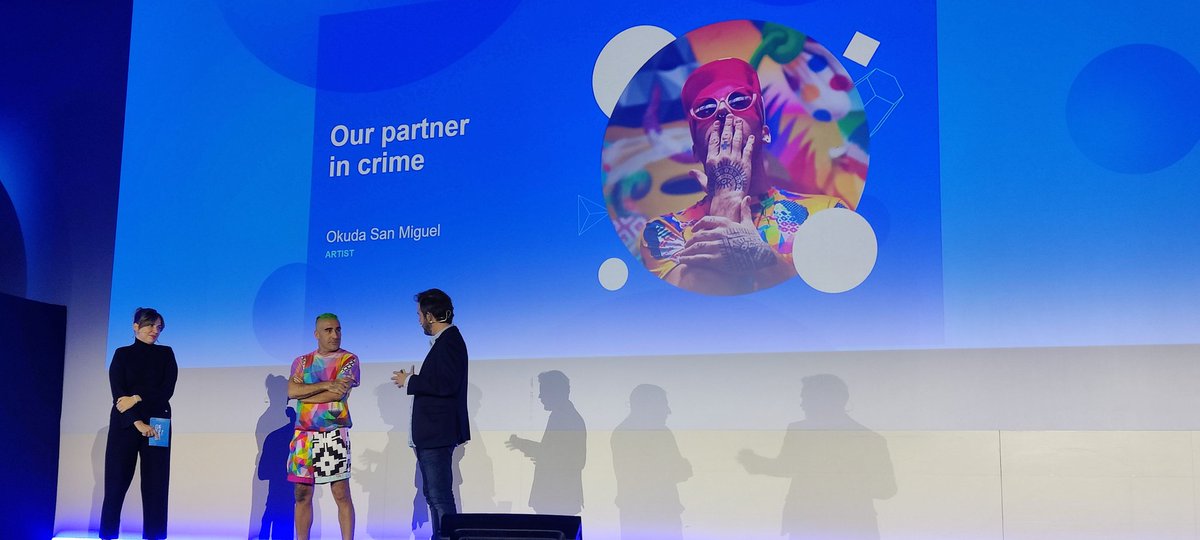 Wayra (@wayra) on Twitter photo Aitor Goyenechea(Advertising, Brand And Sponsorship Director <a href="/movistar_es/">Movistar España</a>) nos enseña nuevas formas de conocer el mundo gracias al metaverso.
🎙️el artista <a href="/OKUDART/">OkudaSanMiguel</a> afirma:"Ha sido una maravilla poder sentir como es caminar por el universo de mis pinturas"
#TelefonicaMetaverseDay Aitor Goyenechea(Advertising, Brand And Sponsorship Director <a href="/movistar_es/">Movistar España</a>) nos enseña nuevas formas de conocer el mundo gracias al metaverso.
🎙️el artista <a href="/OKUDART/">OkudaSanMiguel</a> afirma:"Ha sido una maravilla poder sentir como es caminar por el universo de mis pinturas"
#TelefonicaMetaverseDay