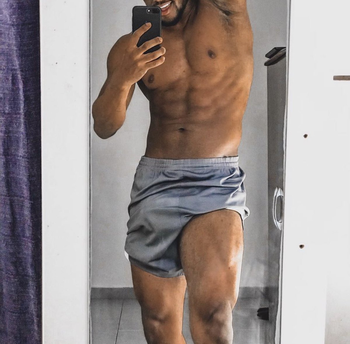packsblack's tweet photo. @garotoargentino Mamona pesada aqui também me segue pra ver mais! https://t.co/kqKpwvrbHy