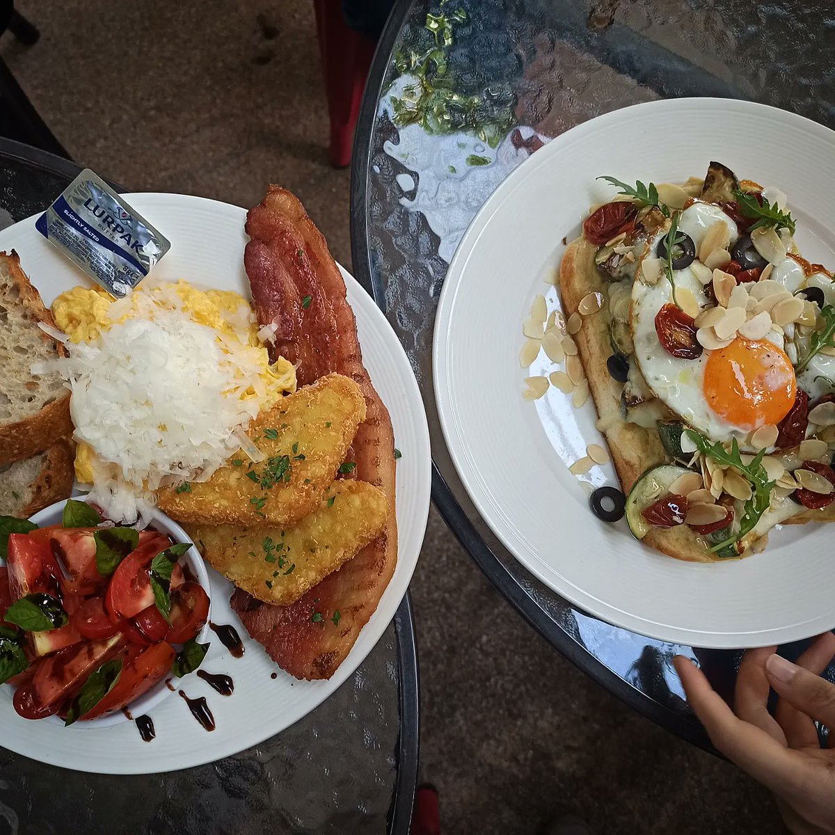 malimali's tweet photo. Larder Cafe and Bar มาเชียงใหม่ทีไรก็ตายรังที่นี่
#whereinth #reviewthailand https://t.co/72k3gab0Y0