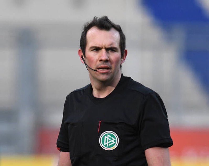 SrAnsetzungen's tweet photo. 3. Liga, 10. Spieltag 

1. FC Saarbrücken - SC Freiburg II (Samstag, 14 Uhr)

🙎🏼‍♂️: Mitja Stegemann 
🚩: Thibaut Scheer
🚩: Luca Marx

#Stegemann #FCSSCF #3Liga https://t.co/gl0yvTIvBS