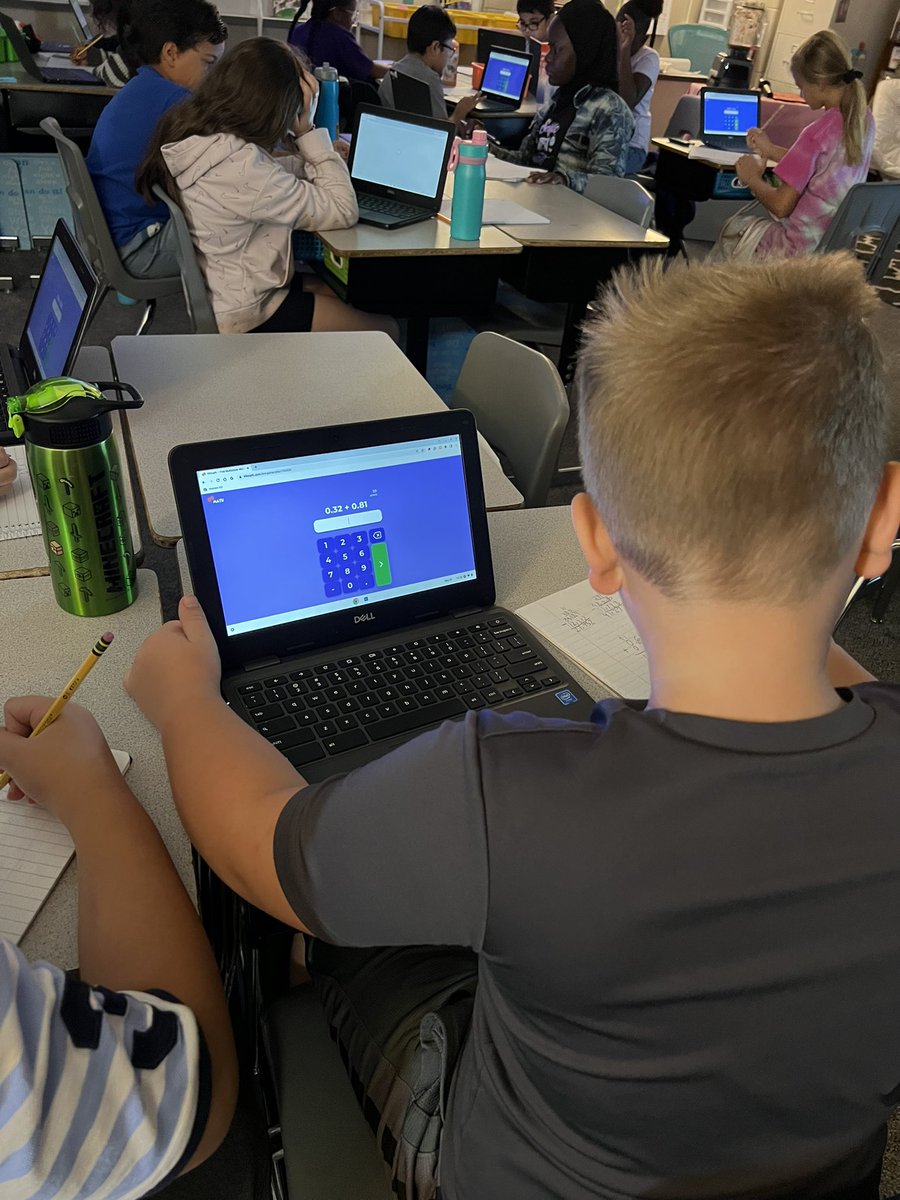 KNazarko7's tweet photo. The best game EVER. #99math @HumbleISD_MBE #mbebears #mbeisfamily https://t.co/thr0UEuxAT