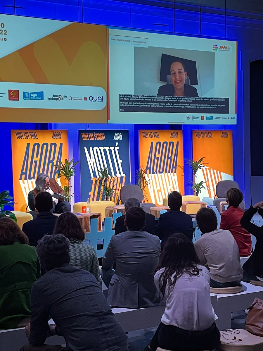 [ Temps Fort 💪] La technologie peut-elle sauver le Monde (ou pas) ?

Direct live sur YouTube La Mêlée 📺
<a href="/axellelemaire/">Axelle Lemaire</a> <a href="/Omar_Soubra/">Omar-Pierre Soubra</a> 
#MeleeNum #esante #TransfoNum #numerique #ResponsibleTech #villeinnovante