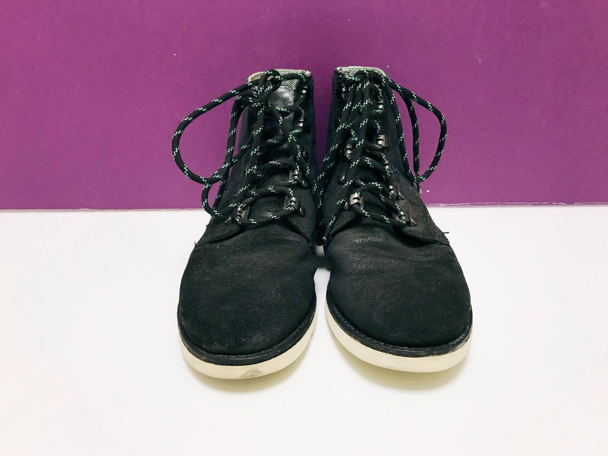 MindClifton's tweet photo. We have this lovely pair of Vans boots with Vibram soles in the shop at the moment - especially love the laces! 

#MyMindShop #Bristol https://t.co/OHWhhveoJU