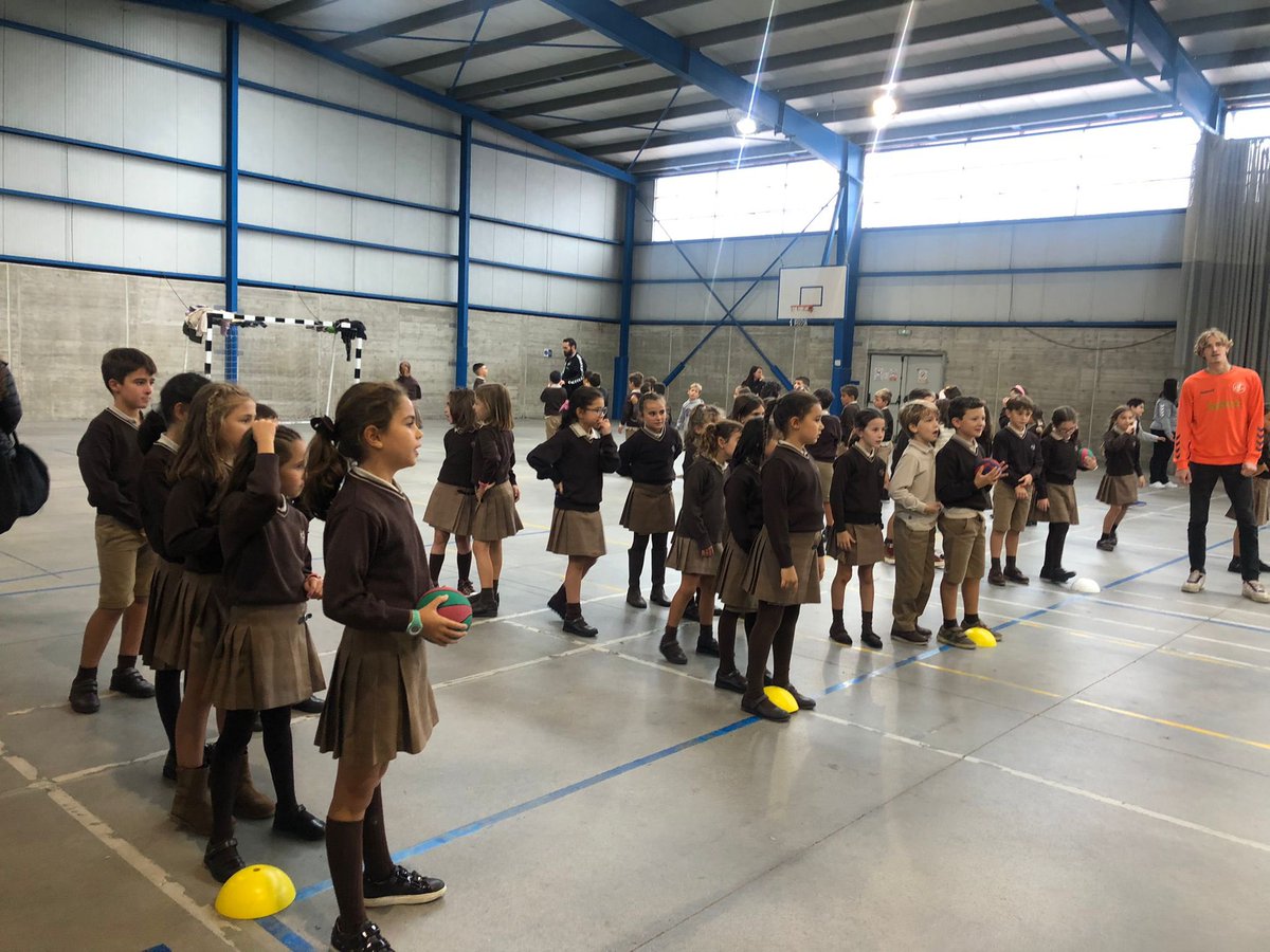 Colegio Sagrados Corazones Torrelavega tweet media