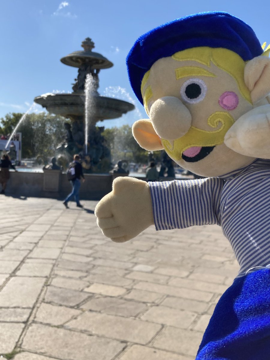 mmehlwilson's tweet photo. Mathieu the Puppet helps us learn French at school. He enjoyed his September weekend in Paris! Do you recognise the places he visited? #EuropeanDayofLanguages #MathieuThePuppet @LangfauldsPS @Glasgowlangs https://t.co/5NJ24bY8GK