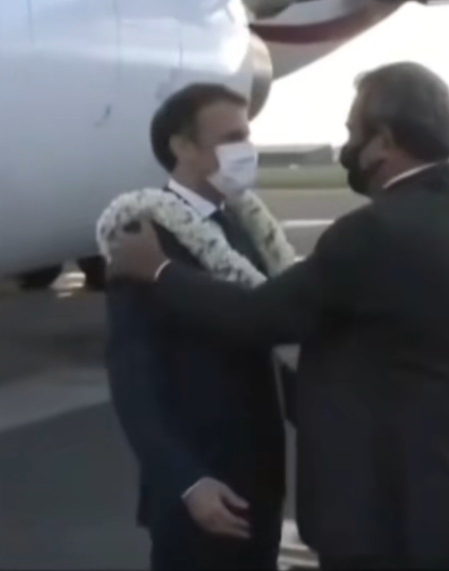 cactuu_png_'s tweet image. Mumbo when he comes back to Hermitcraft