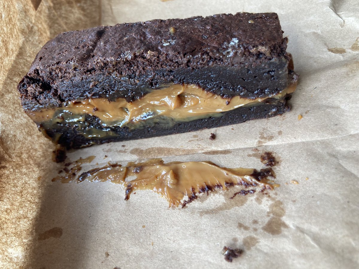 TippettLS's tweet image. Celebrated completing my first PhD Annual Progress Review with fish tacos and a salted caramel brownie today. 

What a life.