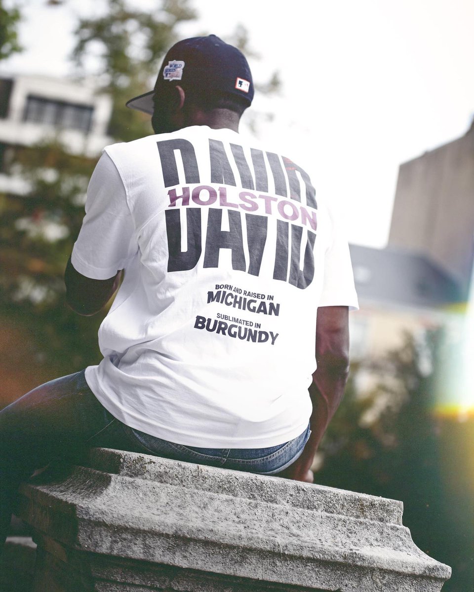 jdadijonbasket's tweet image. Born and raised in Michigan. 
Sublimated in Burgundy. 

DH11. T-Shirt collab’ édition limitée. Sortie dimanche sur jdadijon.com 

#MyJDA #DH11