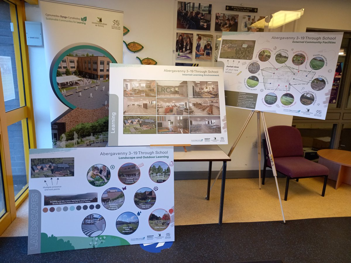 TimBirdschools's tweet photo. Excited to share new school concept and design with students and their families at KHS open evening this evening @21st_CentSchool @KingHenrySchool https://t.co/ZQ9nupqVSa