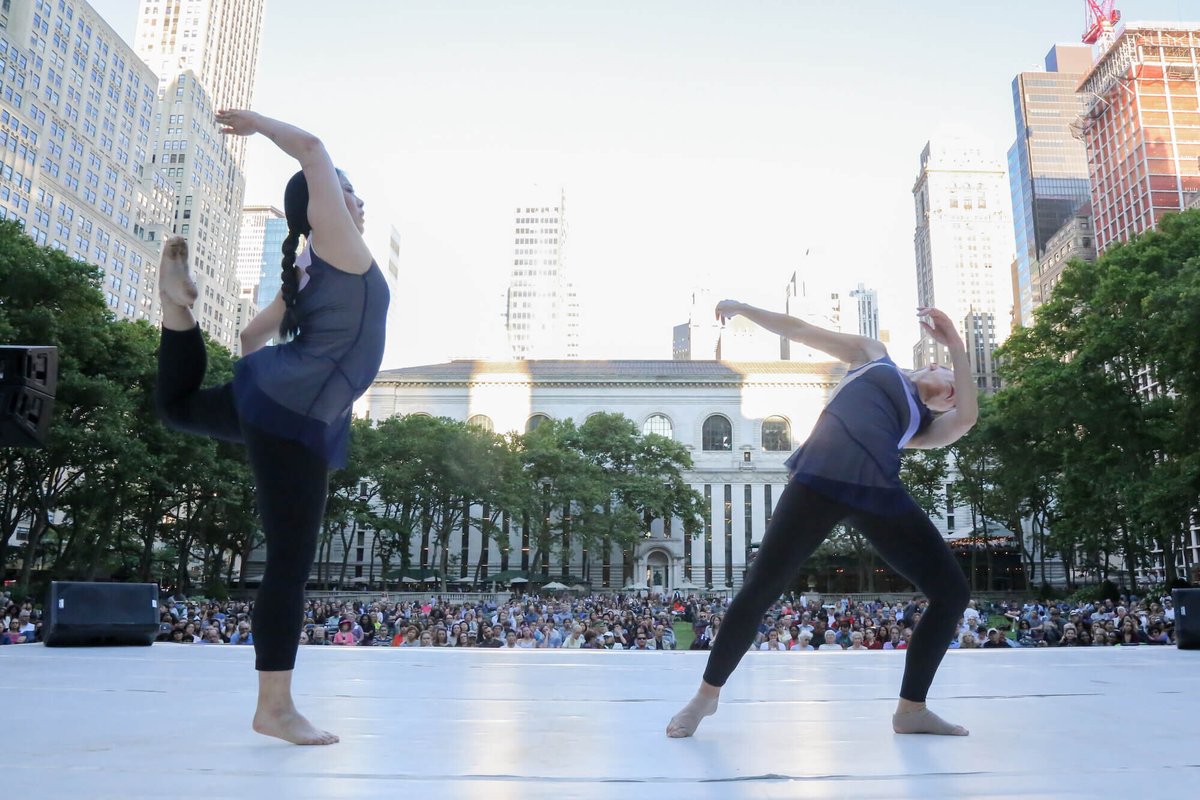 🗓 Tonight, you have two chances to see 'Snack Dances; Hits &amp; B-Sides' at <a href="/artsonsite/">artsonsite</a>! See you there at 6:30pm and 8:30pm. 

Tickets still available: artsonsite.org/tickets