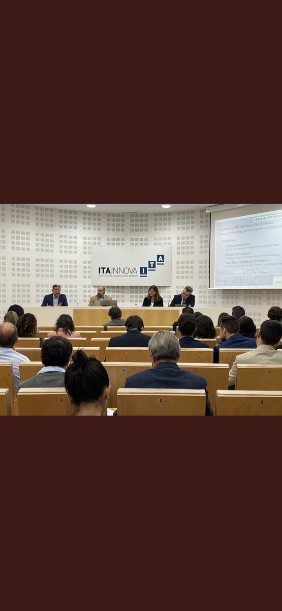 Un placer hacer compartirlo mesa con Reyes Palá, catedrática de Derecho mercantil; Francisco del Olmo, subdirector responsable fintech y ciberseguridad de la CNMV; y José Manuel Márquez, Jefe de la División de Innovación Financiera del Banco de España hoy en #LegalBlockchain2022