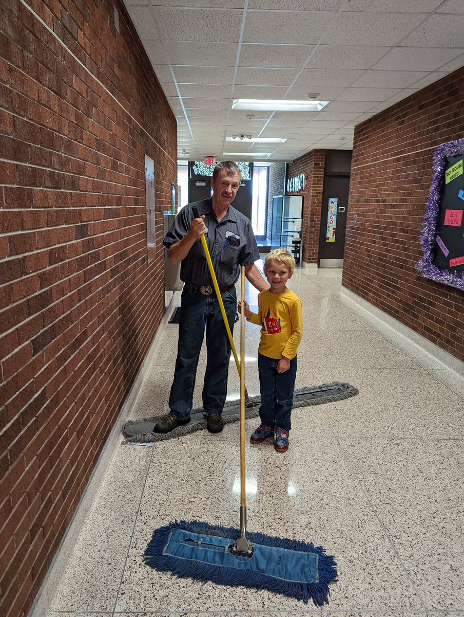 Each week, our Elementary PRIDE winners get to spin the prize wheel as a fun reward for being great leaders and showing strong character skills!  This student got to be a custodial helper and sweep the halls with Skip!  Not sure who had more fun?!?!

#beaverproud