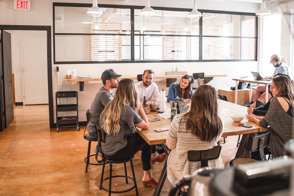 VrijwilligersAanZet tweet media