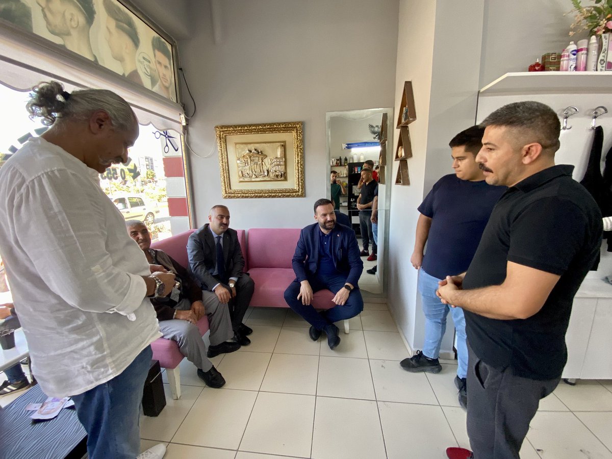 Gönül Seferberliği programlarımız kapsamında, Torbalı İlçe Başkanımız <a href="/selmangunaydin/">Selman Günaydın 🇹🇷</a> ve teşkilat mensuplarımızla birlikte, Şehidimiz Onur Sünnüoğlu’nun kıymetli ailesini, Parti üyelerimizi ve hemşehrilerimizi ziyaret ettik.

#BizBirizBeraberİzmiriz
<a href="/KSurekli/">Kerem Ali Sürekli 🇹🇷</a>