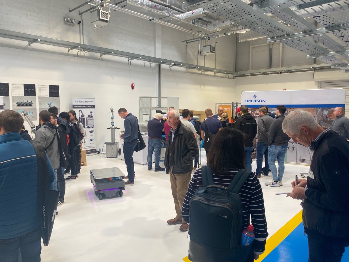 Confirm_Centre's tweet photo. The Confirm Research Centre was delighted to host this morning's "Robotics and Automation Roadshow" with @RelianceAutoma1 in association with @EngIreThomond. An excellent event showcasing the latest robotic and automation technology in the region. #robotics #technology #research https://t.co/SOTzsnZjku