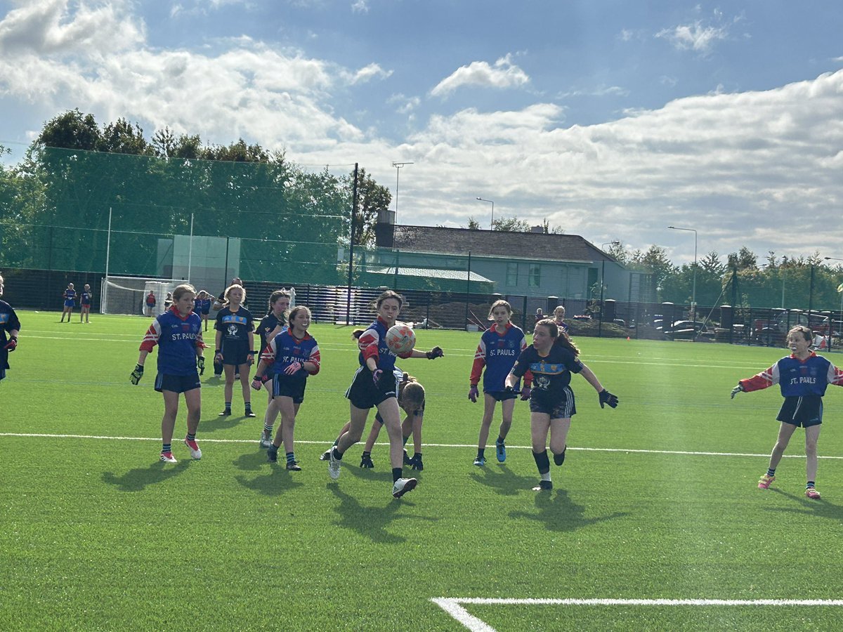 stpaulsnavan's tweet photo. St Paul's had their work cut out for them today against a very strong, well established St Colmcille's side. But they worked tirelessly and fought with determination and grit throughout and scored some lovely scores in the 2nd half @CumannnamBunsco @NavanOMahonys @simonstowngaels https://t.co/Lh3xQnHskl