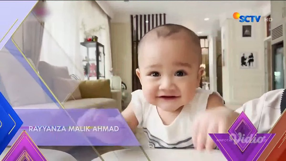 Maaf ya Fevers, pialanya diwakili oleh si ayah karena tadi gak ada Cipung di SCTV~ Si dedek lagi bobo di rumah🥰👶

Share foto/moment Cipung favorit kamu dongg di reply~😍

#GorgeousBaby #InfotainmentAwards2022