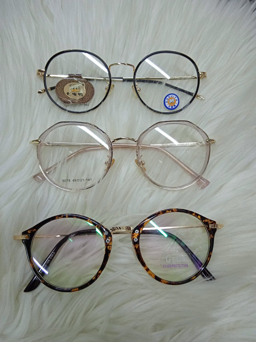 Kshs.1000

0721530100

*Free Delivery Within CBD 

#GetFramedKE