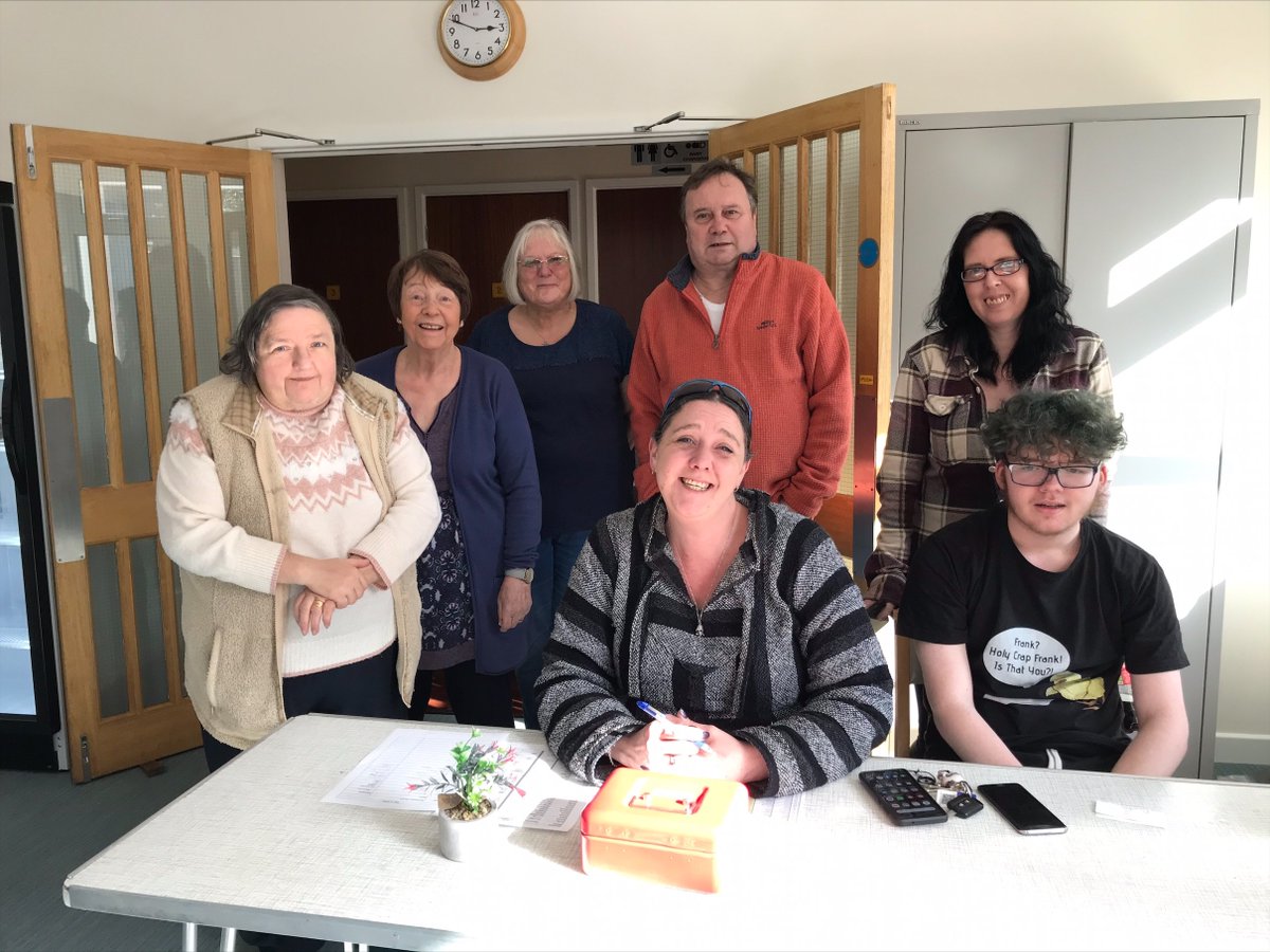 SWTCouncil's tweet photo. Our community volunteer team at #Rowbarton Local Pantry #Taunton has been shortlisted in @bbcsomerset’s #BBCMakeaDifference awards 2022 in recognition for their contribution to #ReduceFoodWaste &amp; CO2 emissions💚👏🤞
https://t.co/FrAfaGR3Me
#LocalHeroes #EndHunger
@FareShareSW https://t.co/uFpuzRTPl7