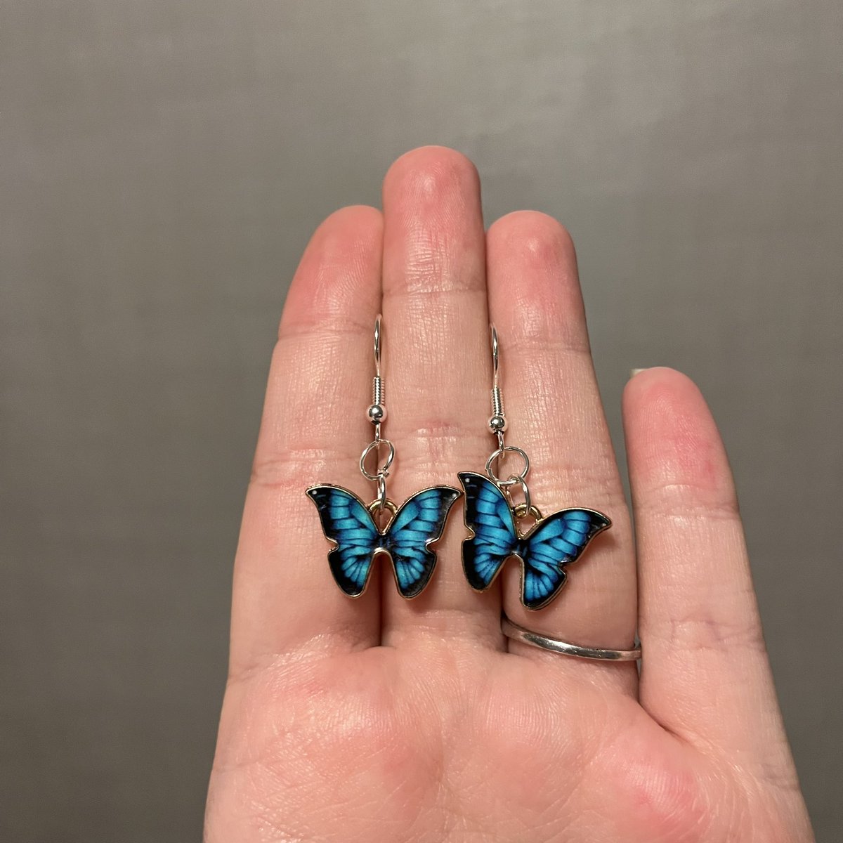 britneyshotton's tweet photo. butterflies for only $5! https://t.co/1DovrvfCsJ