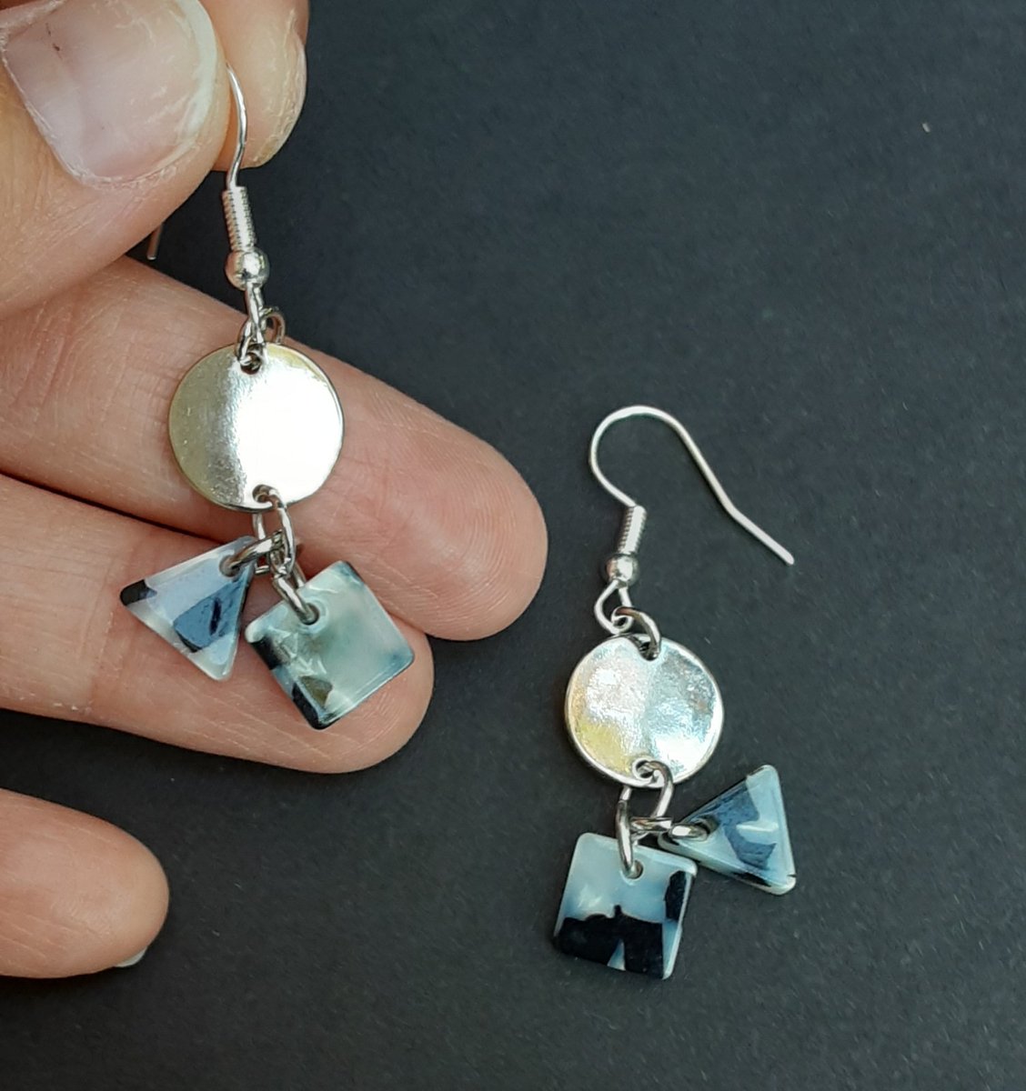 DesignsSheaRose's tweet photo. ✨NEW✨ COW PRINT earrings available in my shop now!

https://t.co/dTyimeqtys

#trendyjewelry #handmade #craft #etsyjewelry #etsygifts #etsyhandmade #etsyshopowner #etsysellers #etsysale #shopsmallbusiness #etsy #etsyshop #etsysellersoftwitter #etsyfinds #etsystore #shopetsy https://t.co/Yd9jLahx07