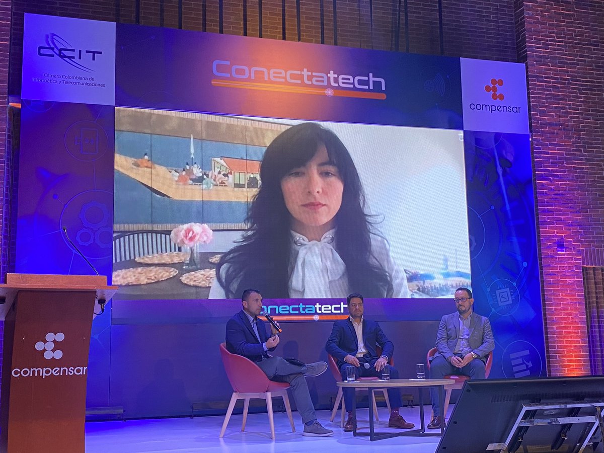 CCIT_'s tweet photo. #conectatech2022 la #ciberseguridad un punto clave para que las empresas del país eviten pérdidas de información. #Crowdstrike @FortinetLATAM @AMD https://t.co/gcHJ629MEZ