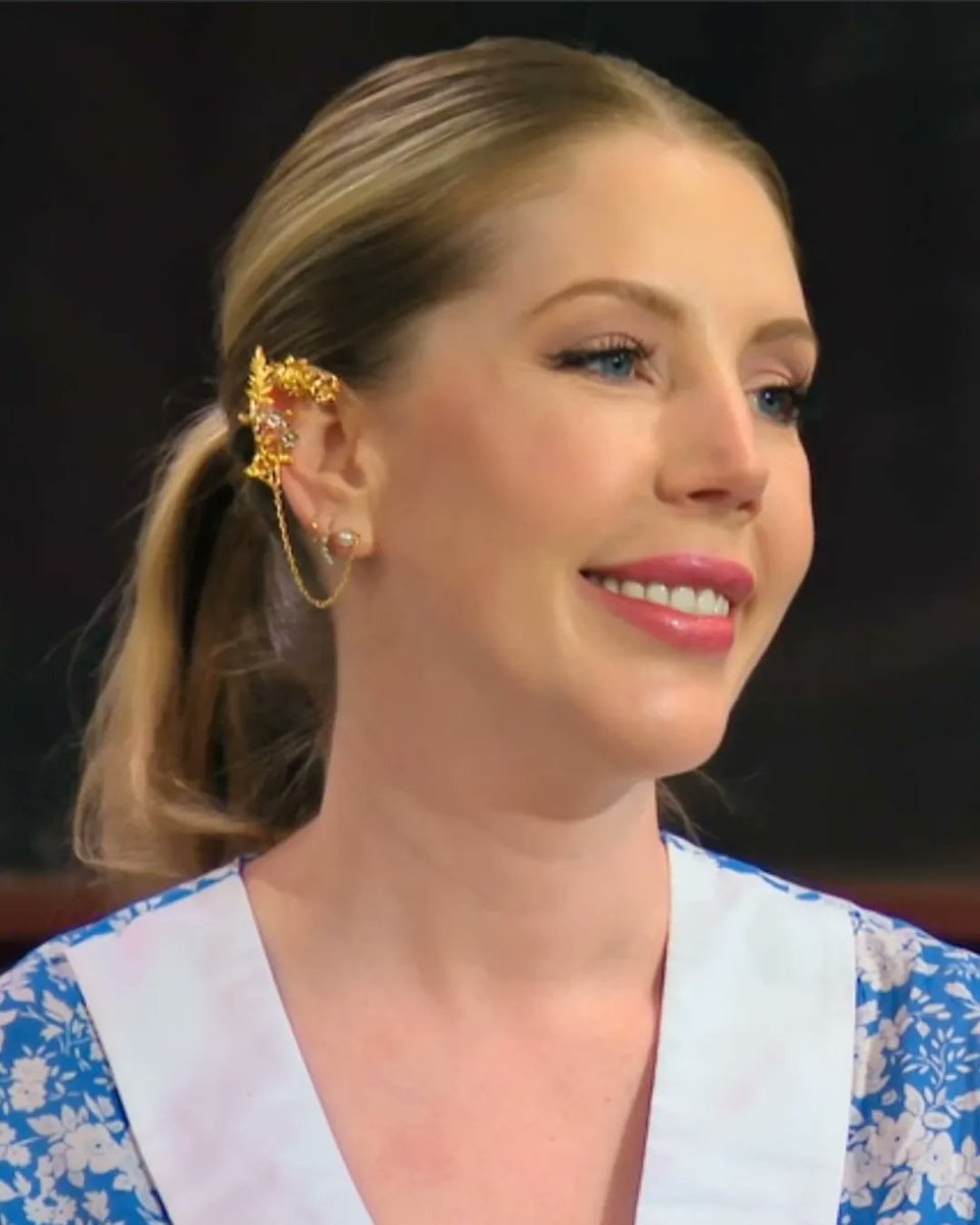 As seen on: Alex Monroe Ear Cuff on All That Glitters ✨

Eagle-eyed viewers of the jewellery making reality show, 'All That Glitters' will have spotted presenter Katherine Ryan wearing our Woodland Garden Ear Cuff a couple of weeks ago. ✨

Discover more: bit.ly/3RgLDoI