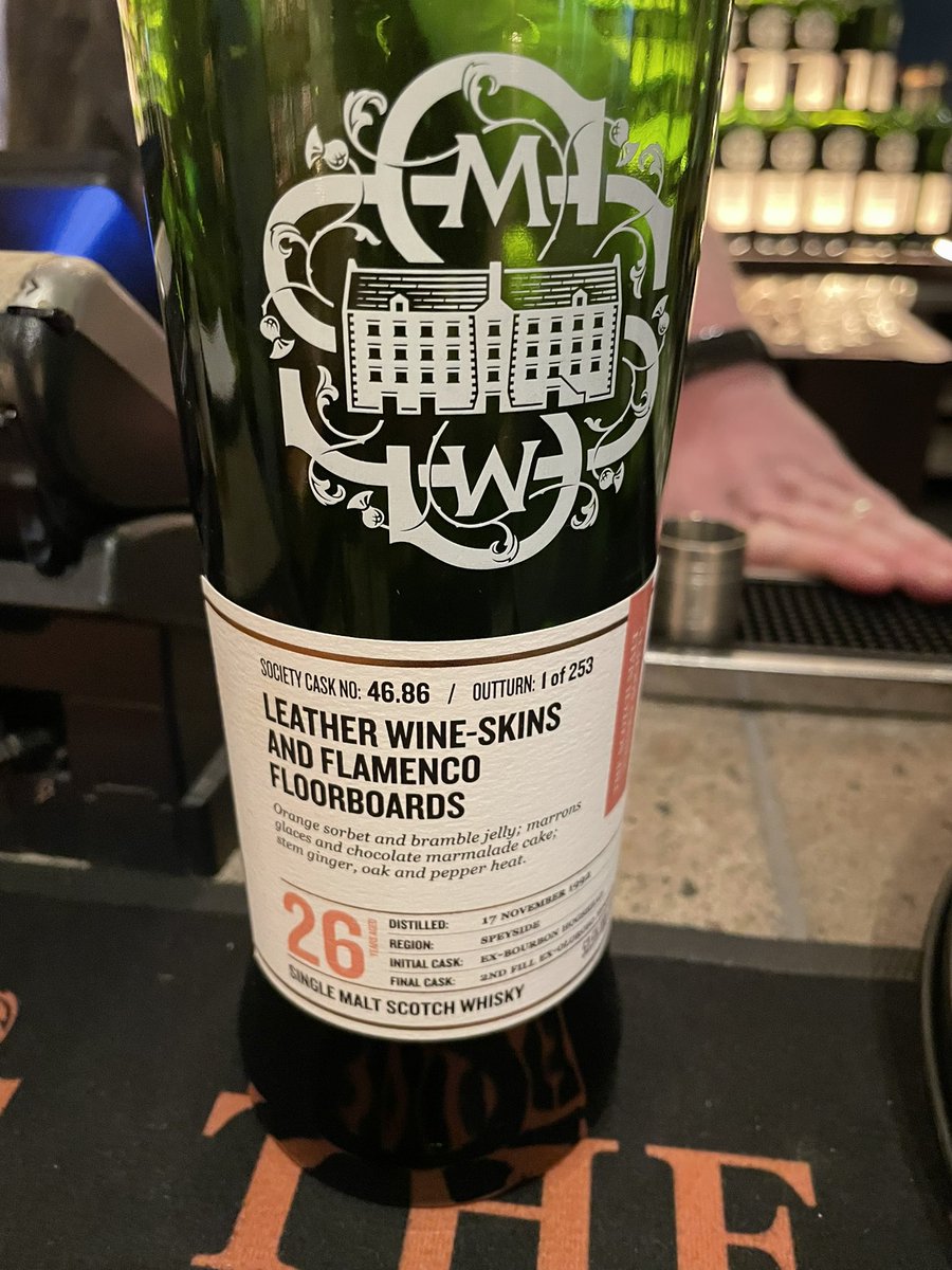 RoccoGowf's tweet photo. Fabulous wee drop in to #SMWS Scottish Malt Whisky Society ๐ฅ and loving my membership. Like a wee boy in a sweetly shop. Great guidance by Tim behind the bar keep by us right. ๐ฅ #SlangeVar https://t.co/xWFkJn3g4E