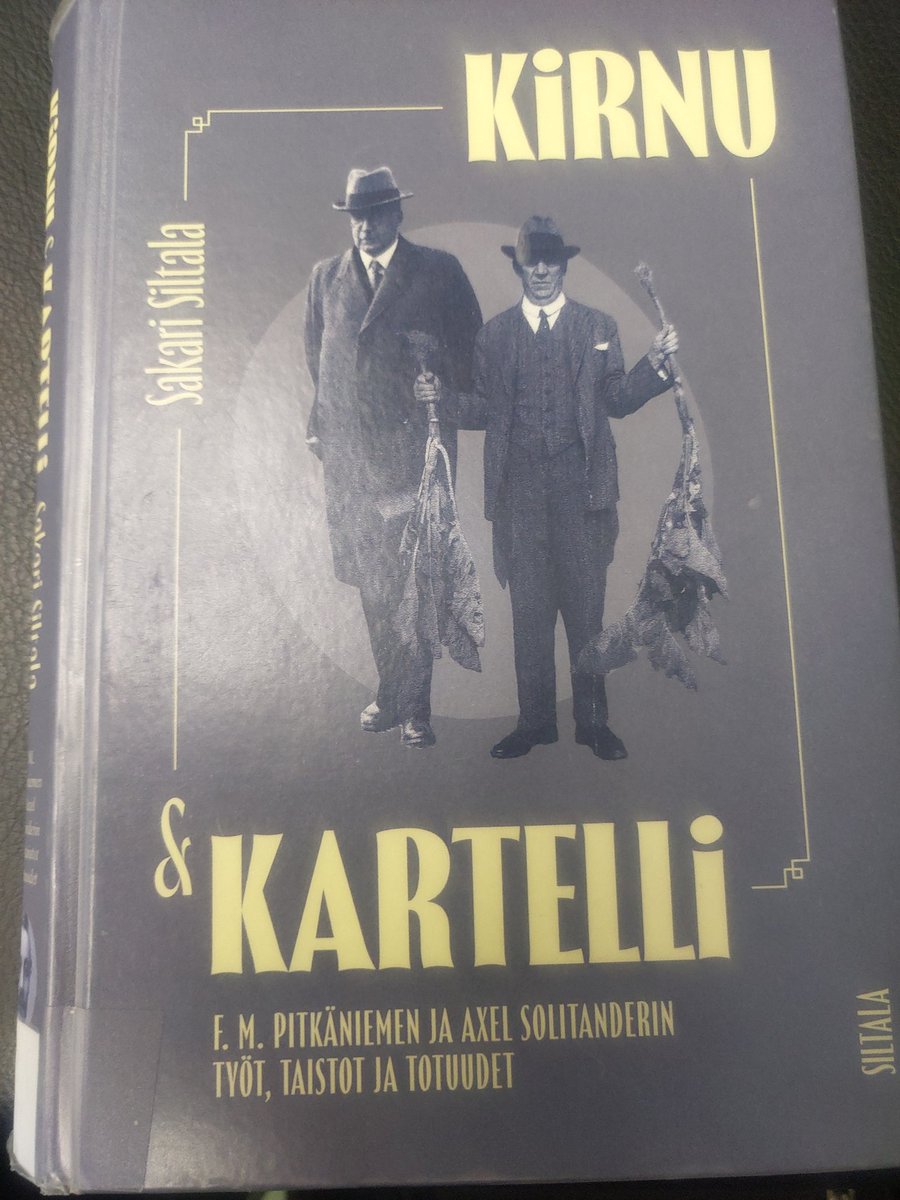 Onneksi on junamatkat, mielenkiintoinen lähihistoria kirja tuli luettua edestakaisella matkalla #Lusto n hallitukseen