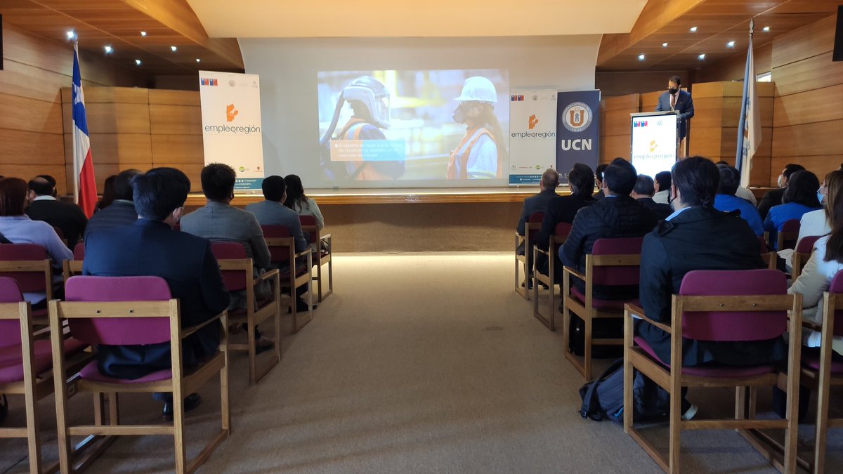 📌Lanzamiento de <a href="/EmpleoRegion/">Empleo Región</a>, sitio web de búsqueda de trabajo para la región de Antofagasta, la cual se trabajo en conjunto con la BNE. Participan el director de la BNE, Fidel Bennett; el subsecretario <a href="/giorgioboccardo/">giorgio boccardo</a>, <a href="/MintrabAntofag/">Mintrab Antofagasta</a> y diversas autoridades de la zona.