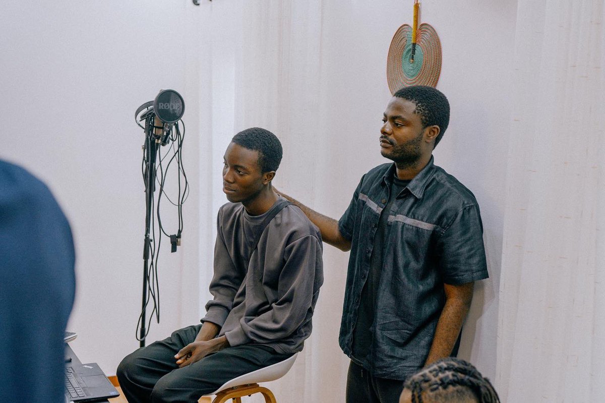 Music Business Executive <a href="/oyeakd/">Oye Akideinde</a> just had to come see for himself the magic being made at the academy 🎶🔥🔥

#TSA3 #session3