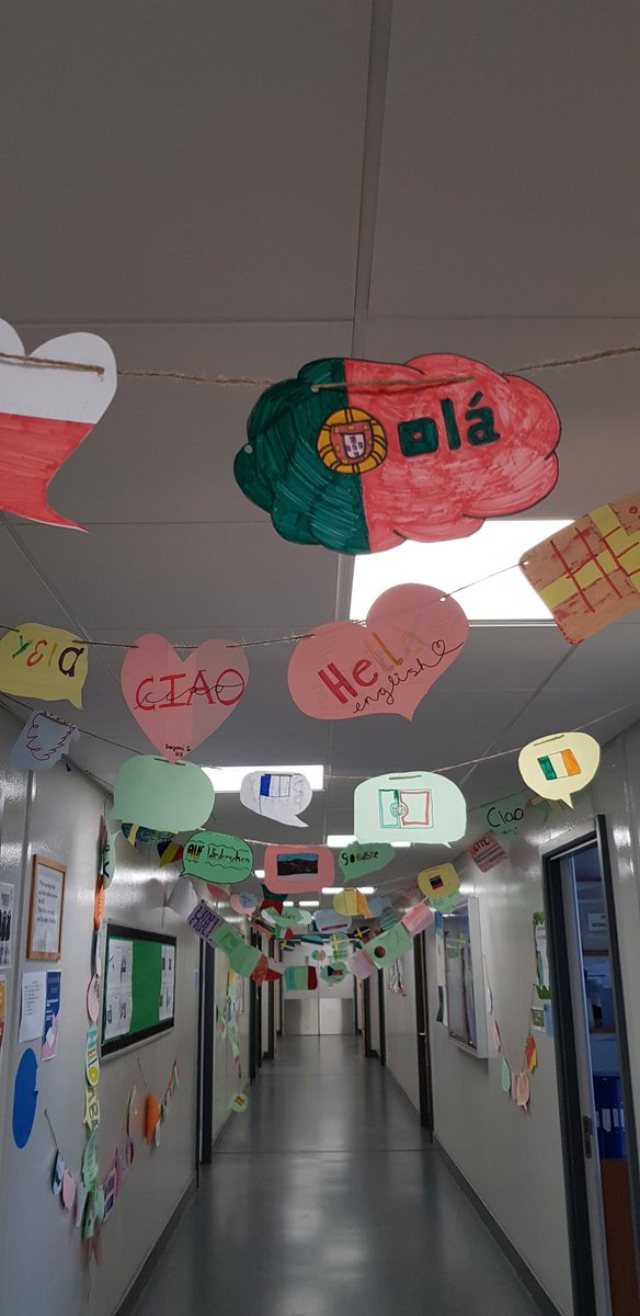 MrsP_maths21's tweet photo. Such a pleasure to be in @SDHS_Humanities today lunch for the Spanish Club 🤩 It looks wonderful 🌟 https://t.co/GryPwqASE8