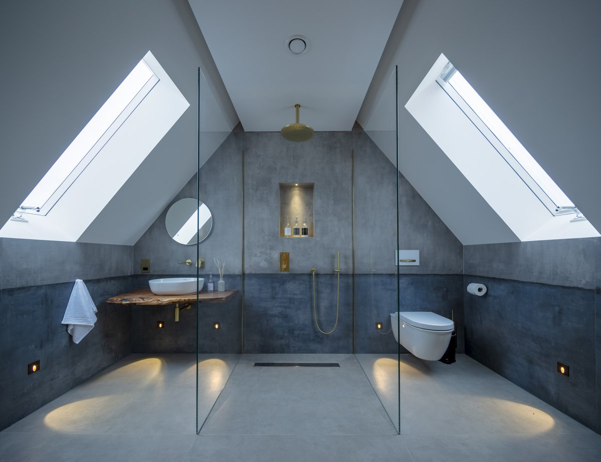 Stunning, simple, and timeless - we love these spaces. Beautiful design, combined with exquisitely streamlined technology, makes for a relaxing space to come home to.