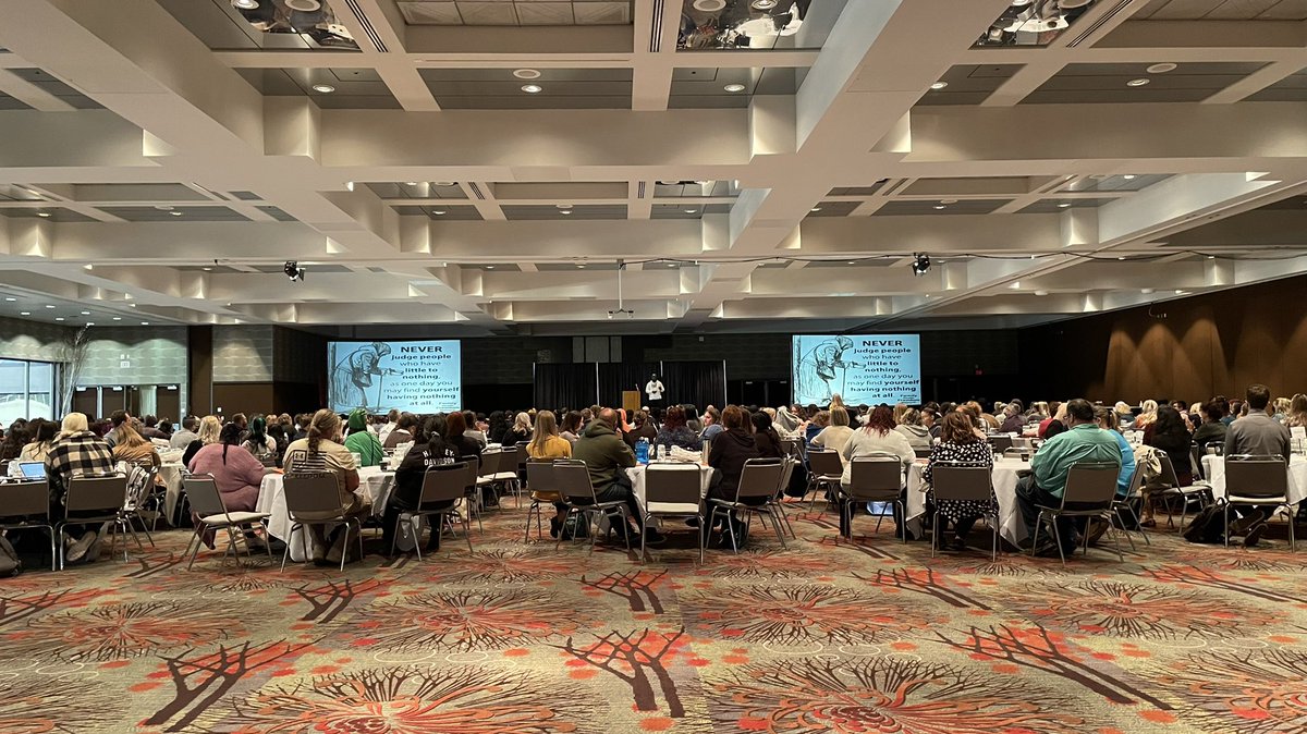MNHomelessCo's tweet photo. Keynote presentation with @IamJasonSole happening right now!! #MCHConf https://t.co/sws7SFiqaq