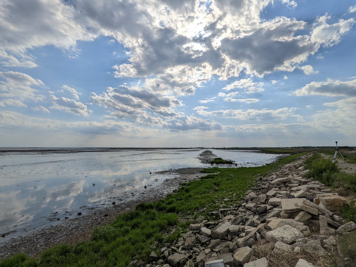 sirrahdnairb's tweet photo. Started our work to monitor wetland elevations post #BUDM. Wetlands are tricky 2 survey with traditional methods so were testing 2 drone-based methods: LiDAR / Photogrammetry. We hope photogrammetry will be sufficiently close 2 LiDAR providing a cost-effective way 2 monitor #BUDM https://t.co/AmhbDeDRow