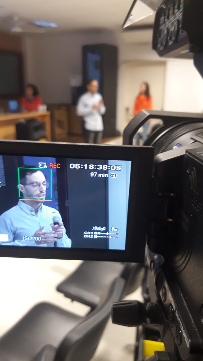 fcqoficial's tweet photo. Mi Tesis en 3 minutos, el concurso de divulgación científica destinado a tesistas de posgrado en las Jornadas de Posgrado.

#fcqunc #estudiantesfcq https://t.co/ot3jSVdkWa