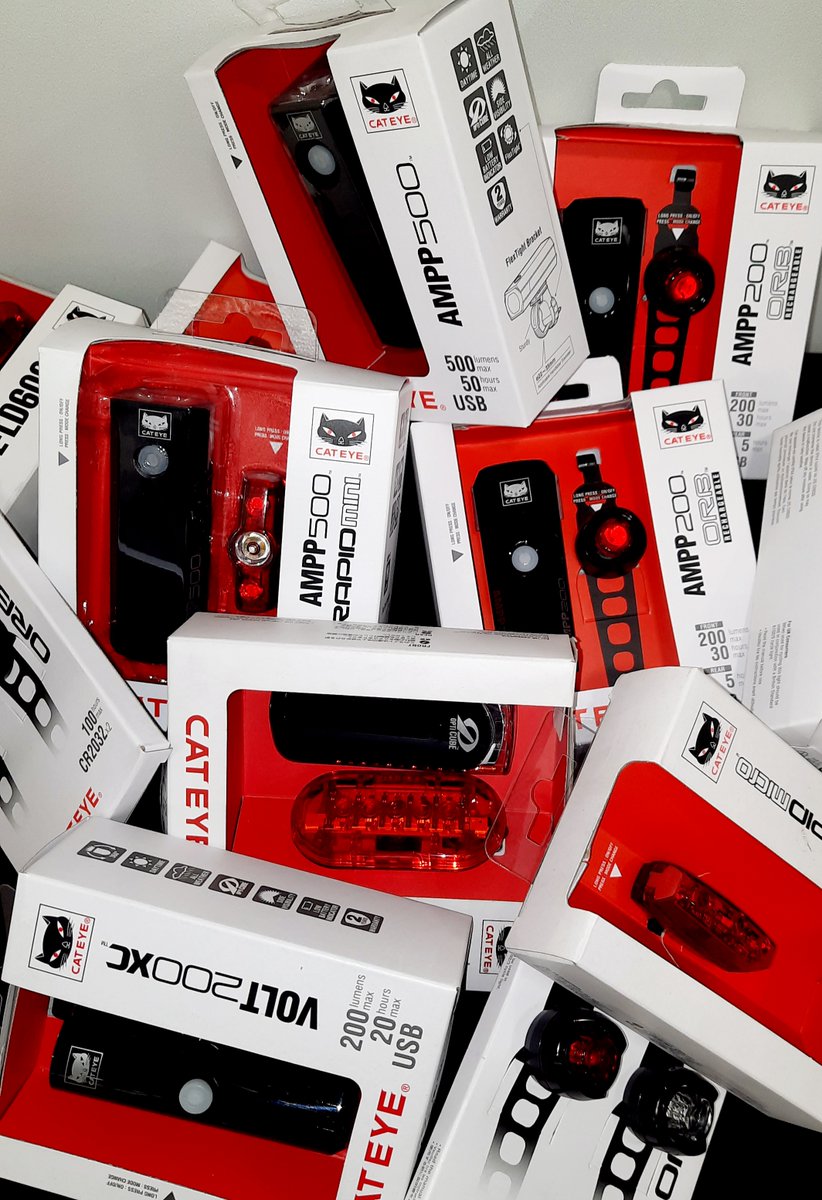 Stay safe &amp; be seen. A range of Cateye bike lights available at Liv York. 

#livcommitted #livcyclinguk #womenincycling #cateye #darknights