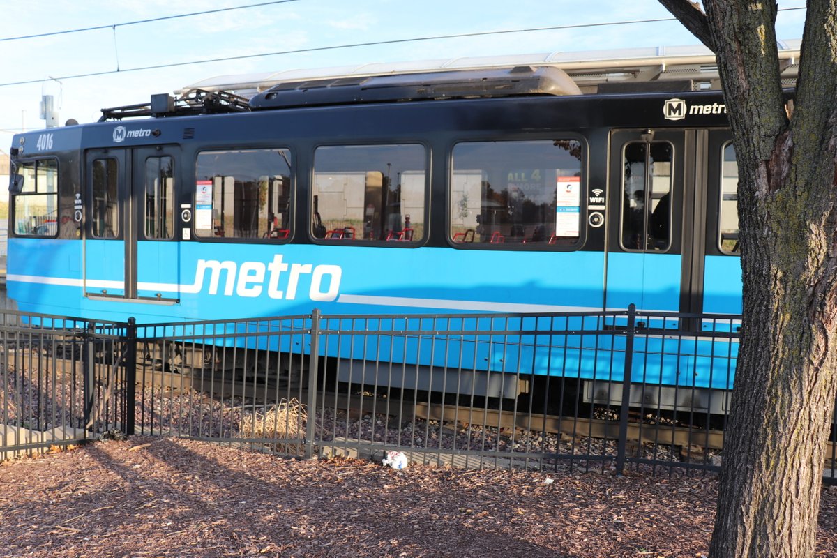 gatewaycleanair's tweet photo. Here’s a great opportunity next month to participate in clean air champion @CMT_STL’s next quarterly “Talking Transit” event highlighting the Secure Platform Plan for the MetroLink system: https://t.co/JjeWVN4lCK #CleanAirForSTL https://t.co/pcgMs9T9KP