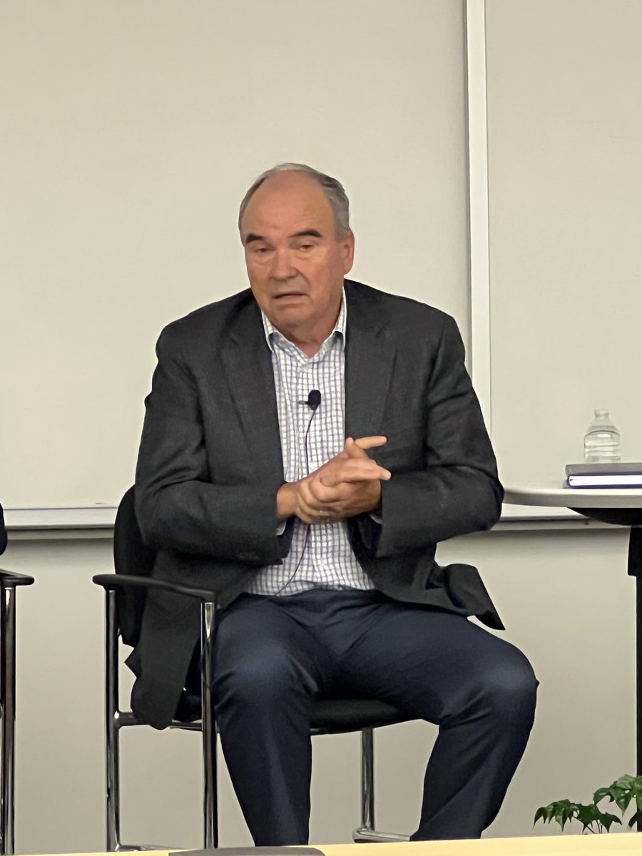 At P3EDU - panel on New Models for Online Program Growth, moderated by my colleague Gates Bryant.  Excellent sound bite by UMass Global president David Andrews: competency-based learning is ahead of competency-based hiring.  I learned that 20 years  ago working with WGU.