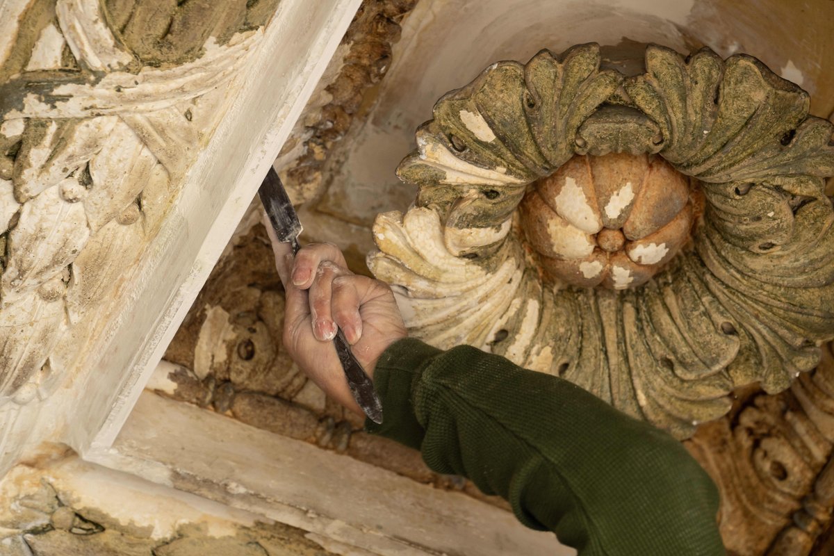 The @Belleisleaquarium is getting a blast from the past! The plaster has been removed allowing for restoration of the original ornate ceiling. We’re so excited to be continuing the work of restoring Belle Isle’s beauty!
