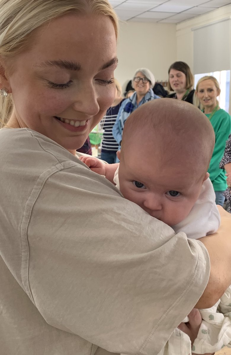 RootsofEmpathy's tweet photo. Training season! Thanks Mum Sinead &amp; Baby Daisy for volunteering💚 They showed the deep attachment relationship when Daisy was tired &amp; sad. Mum repeatedly comforted her &amp; followed her lead. Instructor trainees experienced the magic of a family visit! #ThankfulThursday #Scotland https://t.co/xrdd0yGGLa