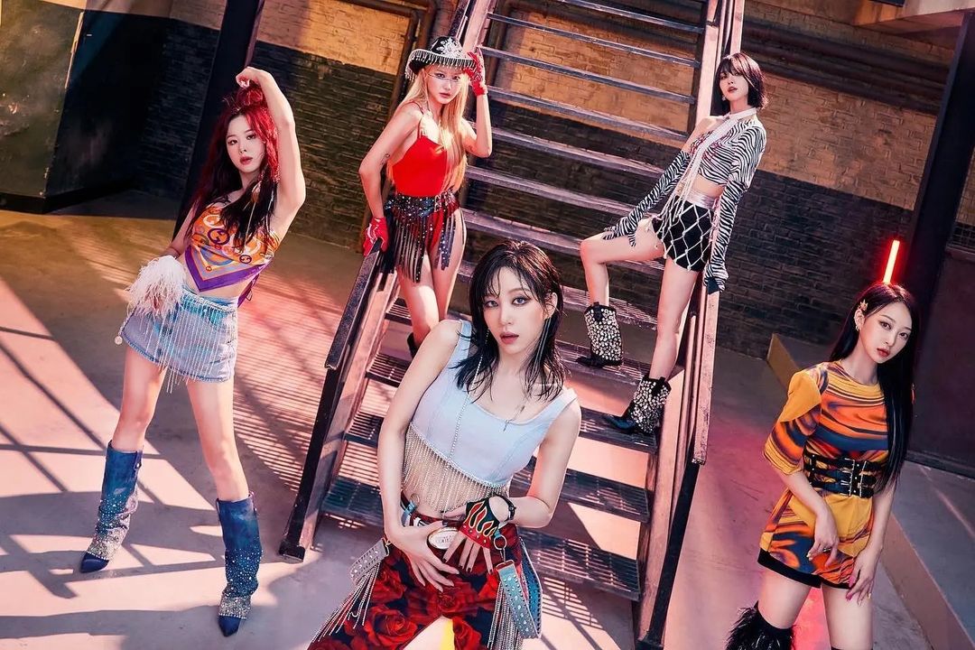 0219Pamela's tweet photo. 👑EXID - '불이나(FIRE)' MV👑
🔥OUT NOW🔥
🔗https://t.co/qb1ii4FoyT
#EXID #10thAnniversary #FIRE #X
#EXIDXLEGGO #SINGLE #ALBUM #TODAY #6PMKST #불이나 #FIRE #OUTNOW https://t.co/lhDEznRekV