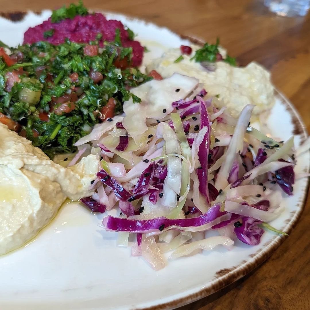 TabuleToronto's tweet photo. Because sometimes you just need dips in the Canary District at SOUK! 

#REPOST @thisisceciliamok CHEF'S SAMPLER ❤️ Always a hit!

#TabuleMiddleEastern https://t.co/unnmT8pIXC