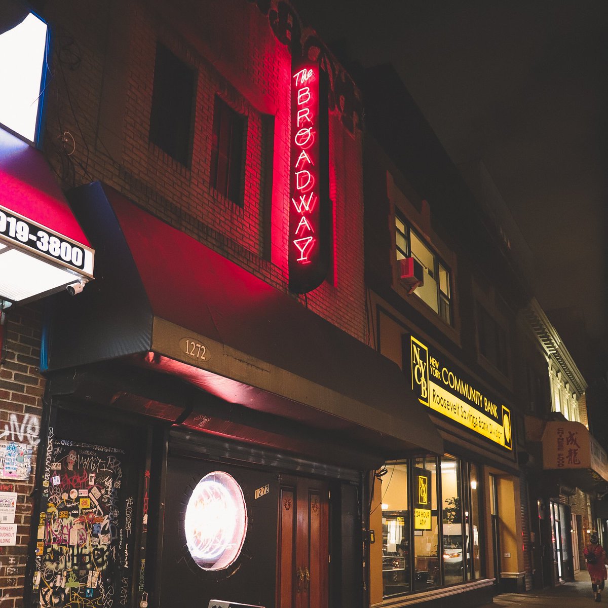 adhocfm's tweet photo. was an honor to be part of such an incredible show with @Jayyywud, @colaturaband and @thaogetstaydown. ❤️‍🔥 we love our nights at @thebroadwaybk! 🌃 

📸: Amghy Chacon https://t.co/AqJLqiKA29